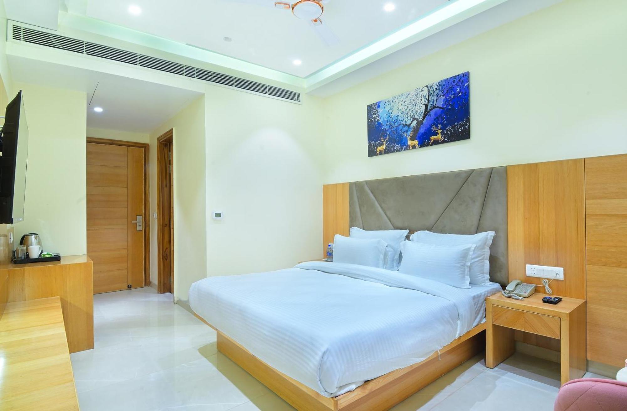 Hotel Shandon-2 Mins From Connaught Place Nowe Delhi Zewnętrze zdjęcie